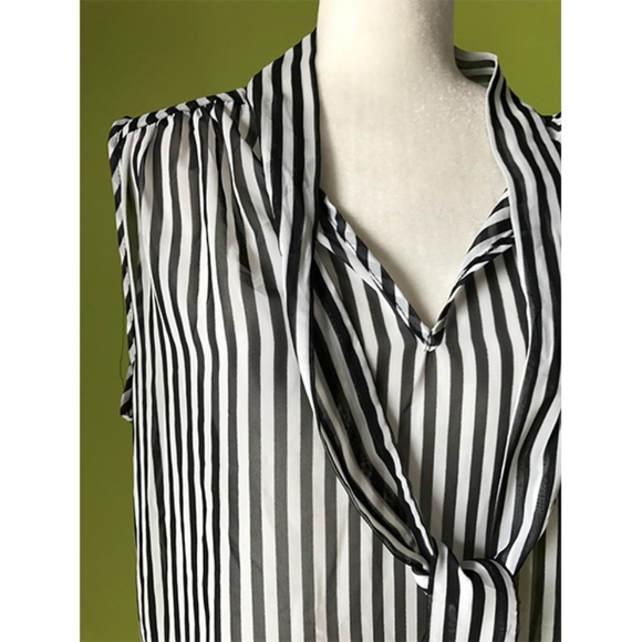 Windsor Attached Tie Accent Striped Sheer Top Sz L - Picture 5 of 8